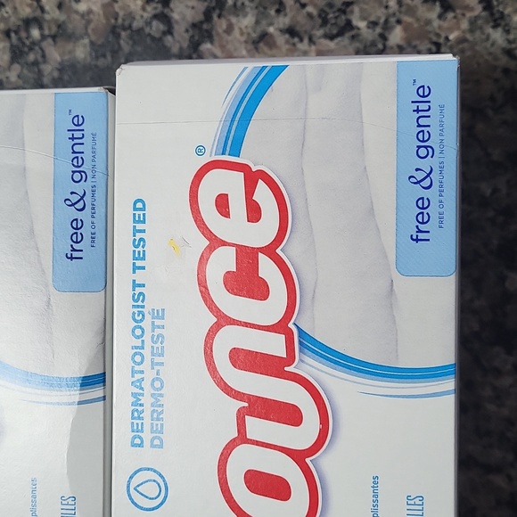 Bounce lot of 2 each 250 sheets free & gentle dryer sheets new sealed - Picture 3 of 7